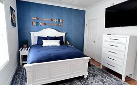 Walk To The Beach-Sleeps 10 And Golfcart