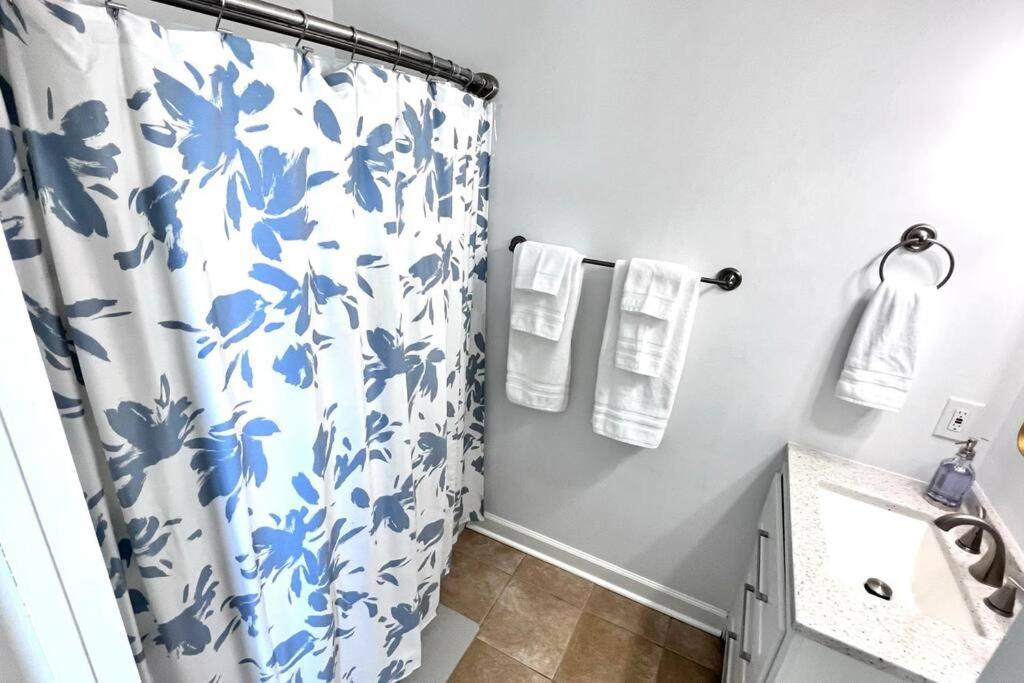 Walk To The Beach-Sleeps 10 And Golfcart Myrtle Beach Exterior photo