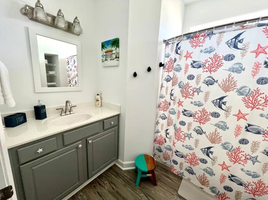 Walk To The Beach-Sleeps 10 And Golfcart Myrtle Beach Exterior photo